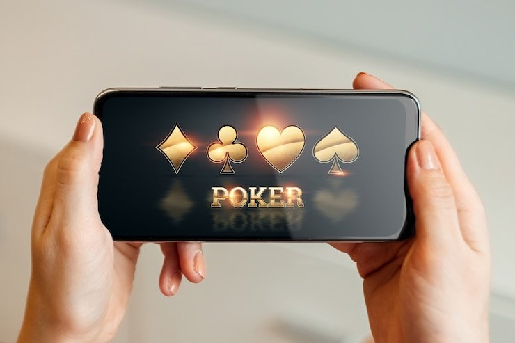 Pengguna memeriksa keamanan APK sebelum akses